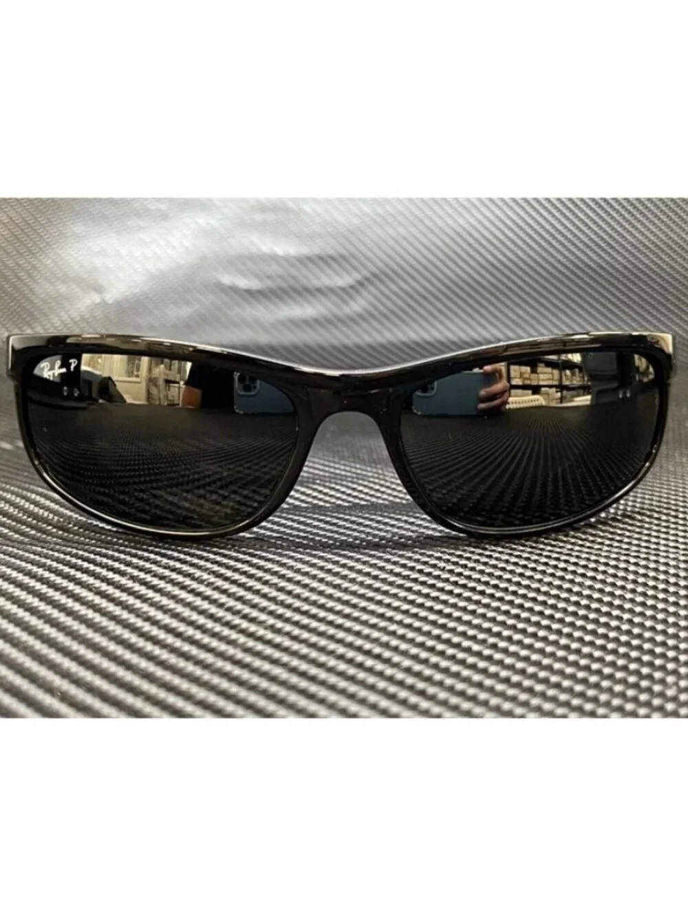 New Ray-Ban Men  Sunglasses --130.\